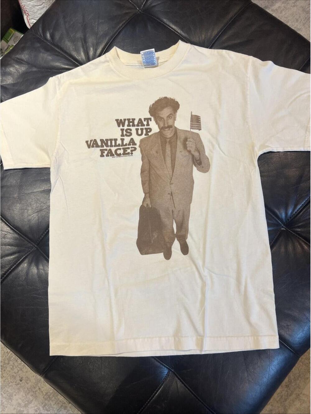 Vintage 2006 Borat Sasha Baron Cohen Movie Promo White Cream T-shirt Sz M